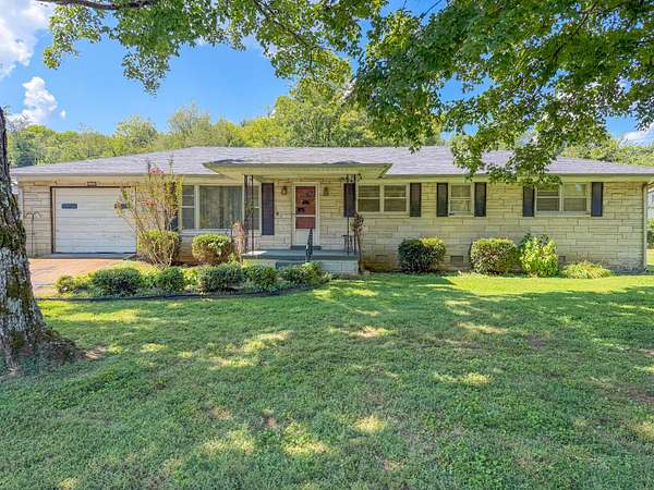 2.3 Acres of Land with Home for Sale in Pulaski, Tennessee