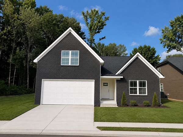 2 Acres of Land with Home for Sale in Springfield, Tennessee