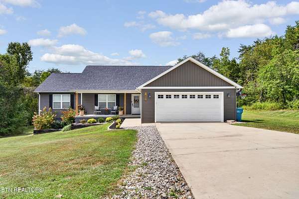 2 Acres of Land with Home for Sale in Crossville, Tennessee
