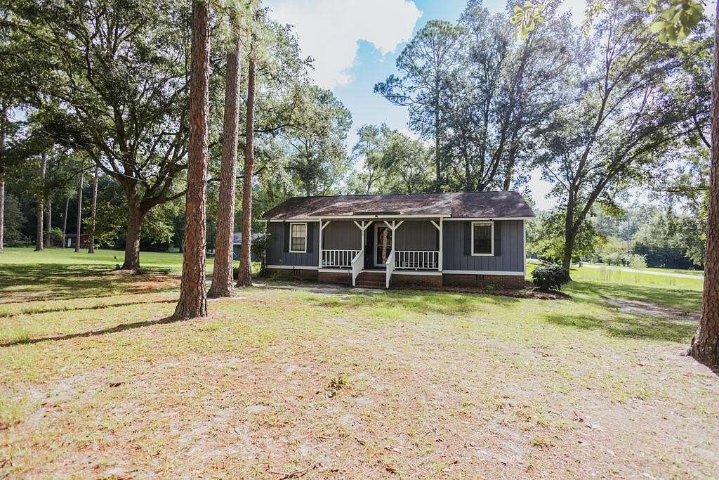2 Acres of Land with Home for Sale in Thomasville, Georgia