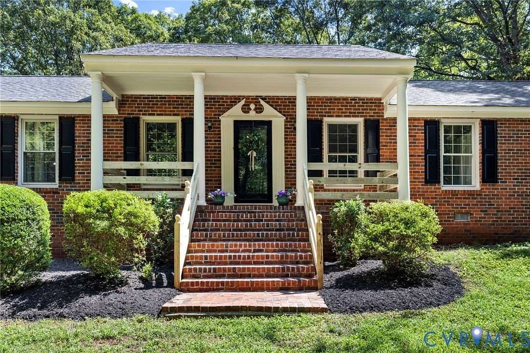 4.19 Acres of Land with Home for Sale in Beaverdam, Virginia