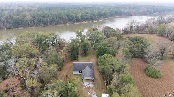 10.3 Acres of Recreational Land with Home for Sale in Boligee, Alabama