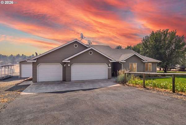 2 Acres of Land with Home for Sale in Madras, Oregon