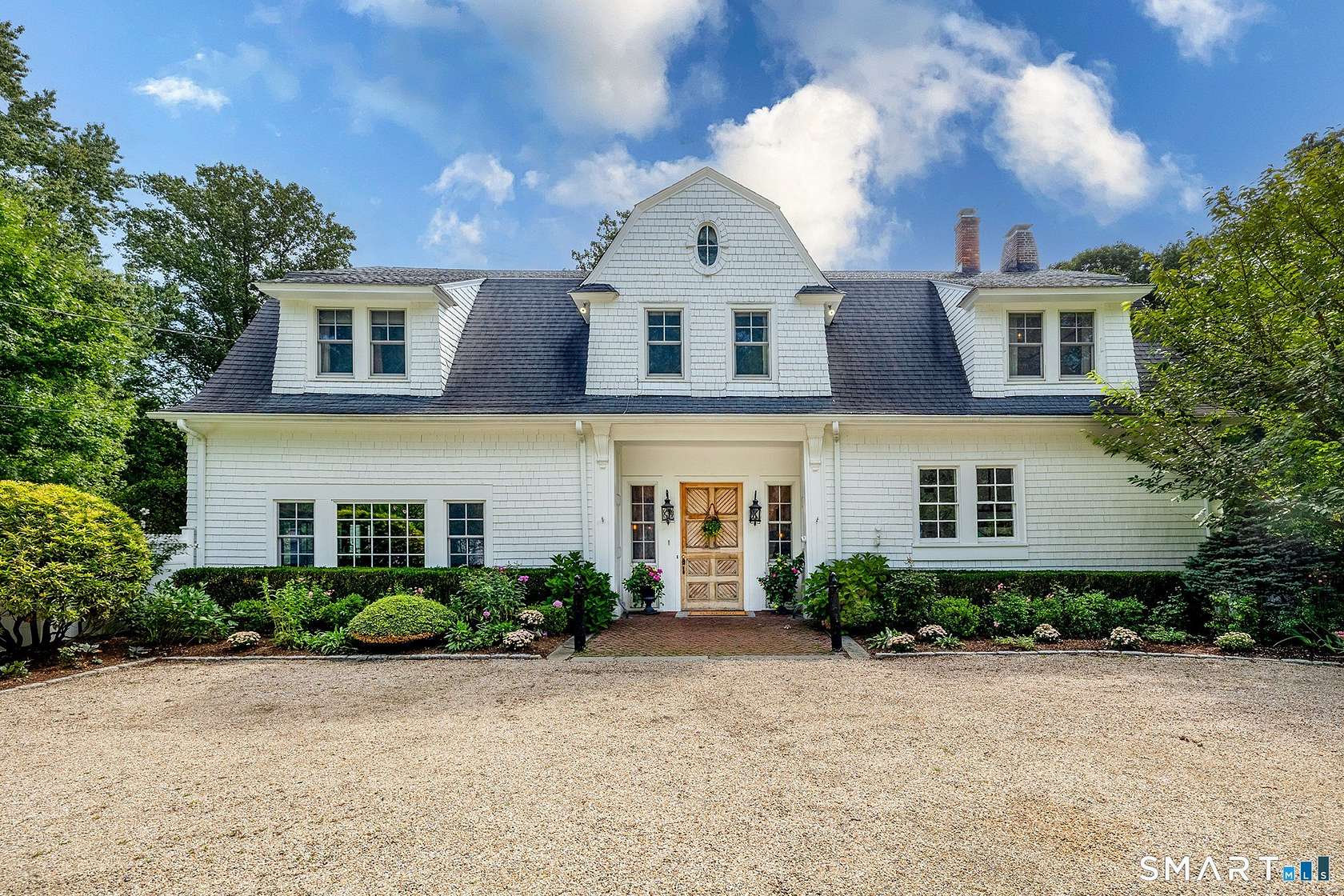 2.1 Acres of Land with Home for Sale in Ridgefield, Connecticut