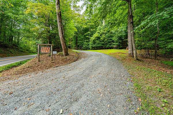 2.77 Acres of Residential Land for Sale in Roan Mountain, Tennessee