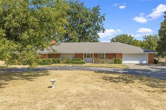 20.2 Acres of Agricultural Land with Home for Sale in Sulphur, Oklahoma