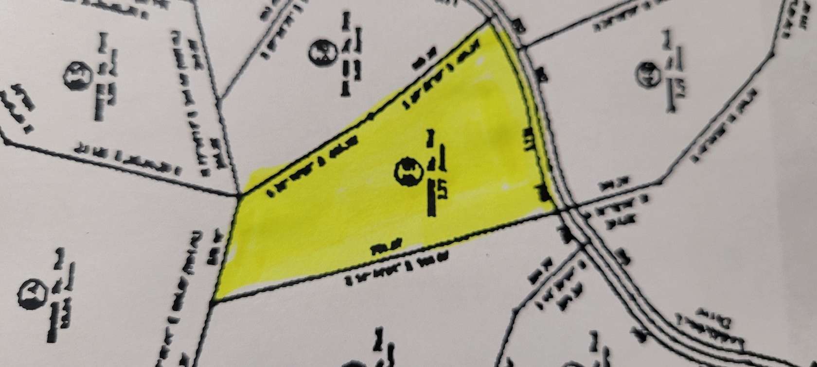 7.77 Acres of Residential Land for Sale in Dover, Tennessee