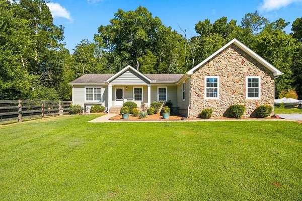 1.64 Acres of Land with Home for Sale in Chapel Hill, Tennessee