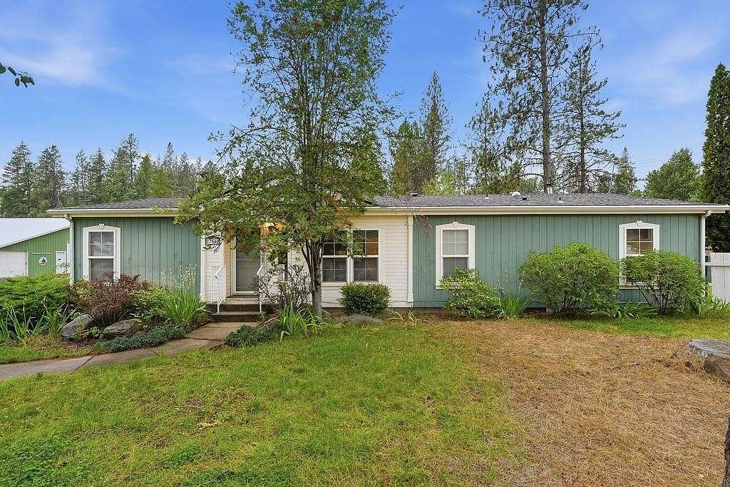 3.42 Acres of Land with Home for Sale in Chattaroy, Washington