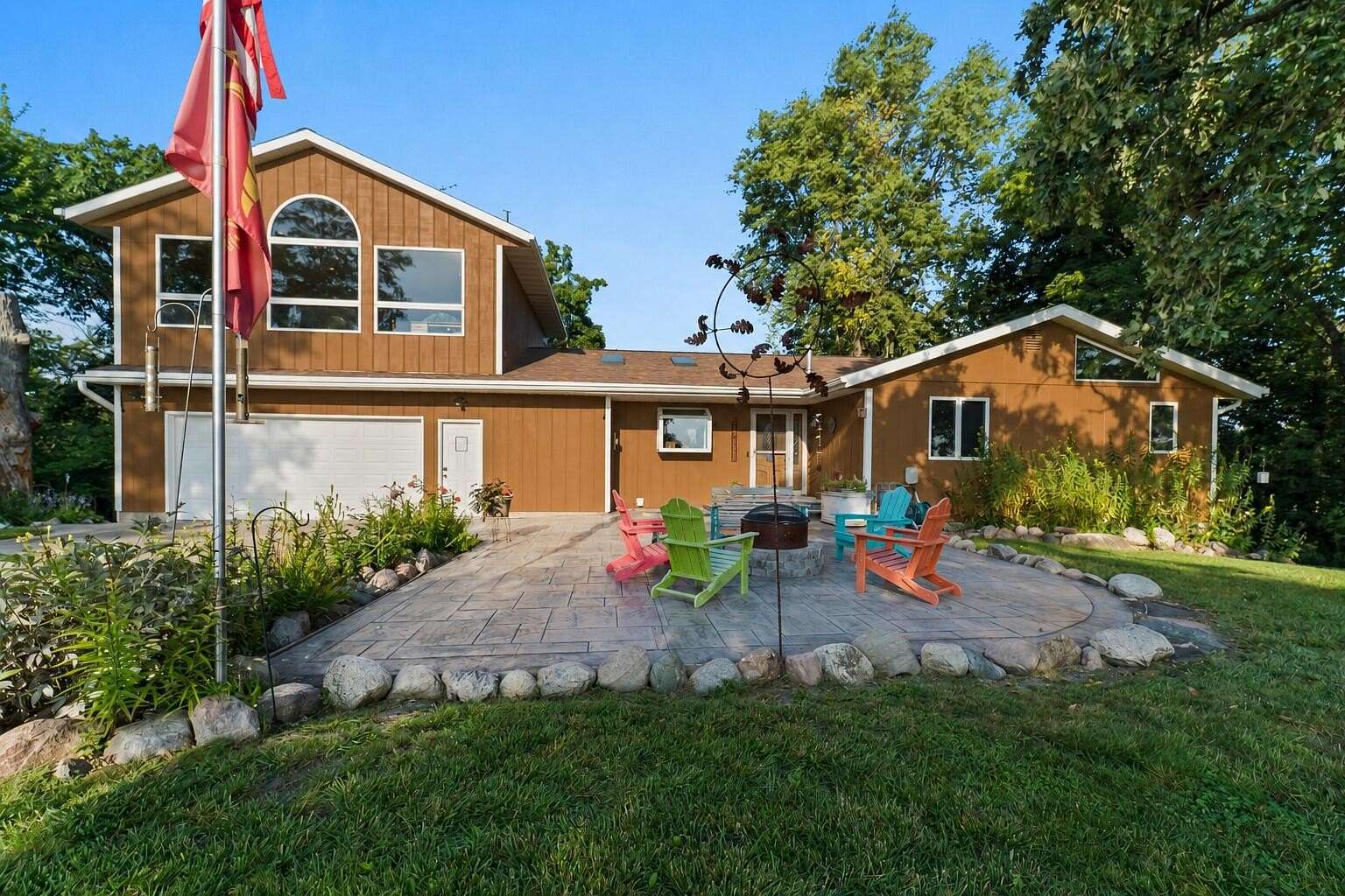 2.62 Acres of Land with Home for Sale in Nevada, Iowa