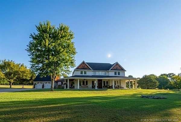 8.83 Acres of Land with Home for Sale in Park Hill, Oklahoma