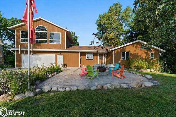 2.86 Acres of Land with Home for Sale in Nevada, Iowa