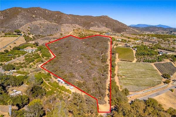 14.4 Acres of Land for Sale in Fallbrook, California