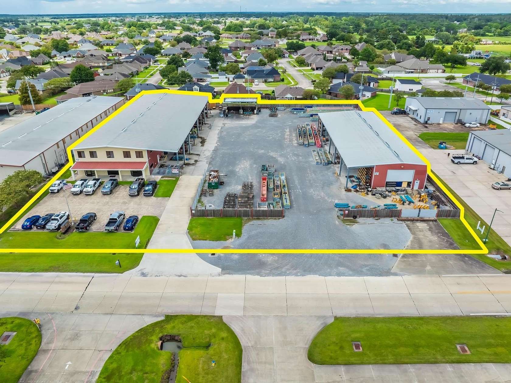 2.2 Acres of Improved Commercial Land for Sale in Houma, Louisiana