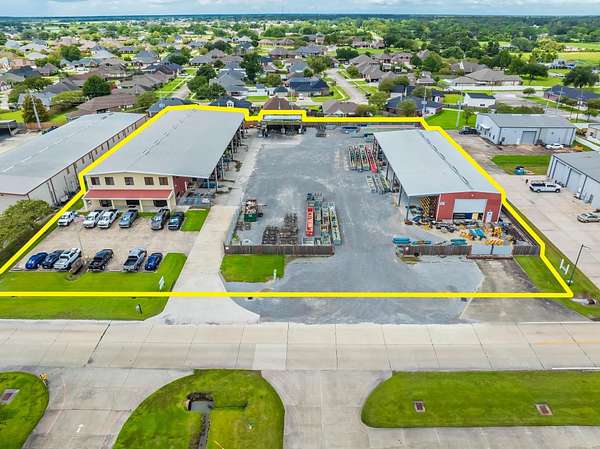 2.2 Acres of Improved Commercial Land for Sale in Houma, Louisiana