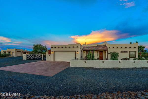 3.73 Acres of Land with Home for Sale in Green Valley, Arizona