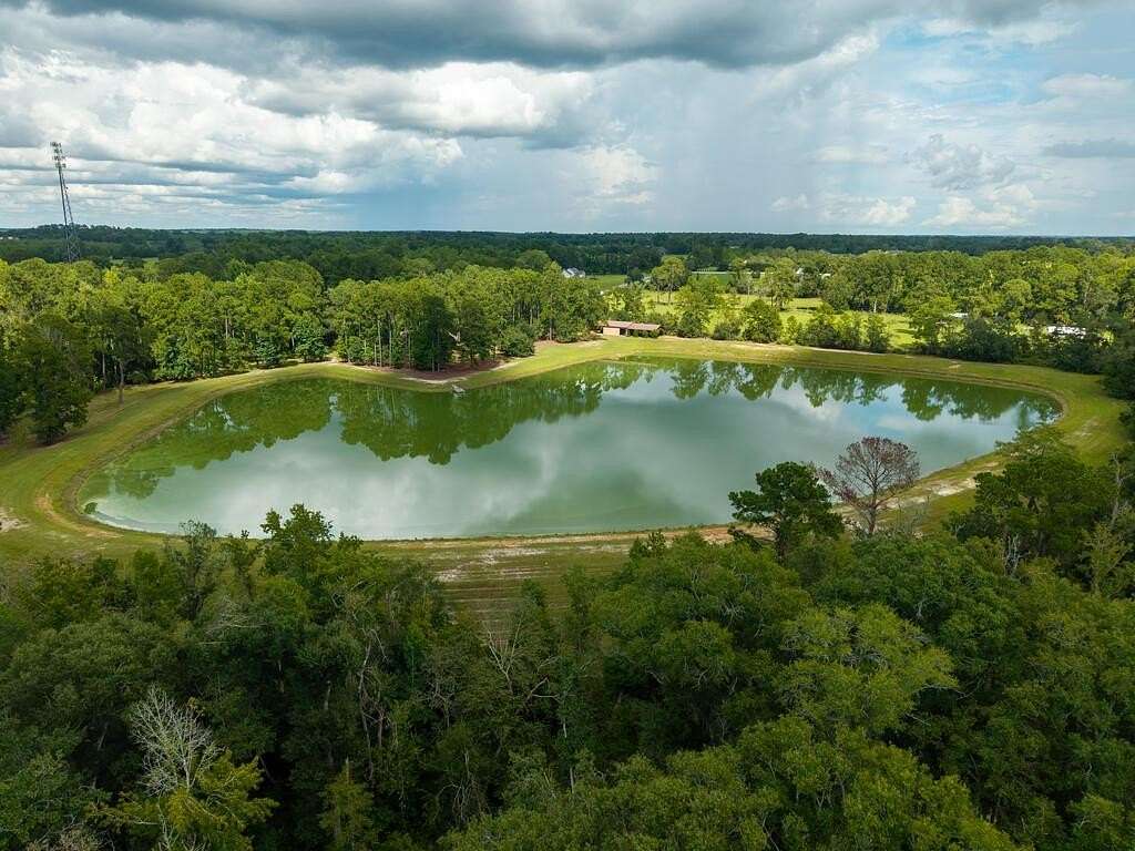 39.9 Acres of Recreational Land with Home for Sale in Hahira, Georgia