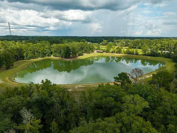 39.9 Acres of Recreational Land with Home for Sale in Hahira, Georgia