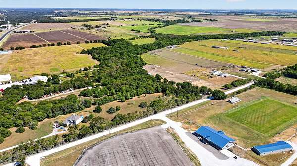 2 Acres of Residential Land for Sale in Covington, Texas