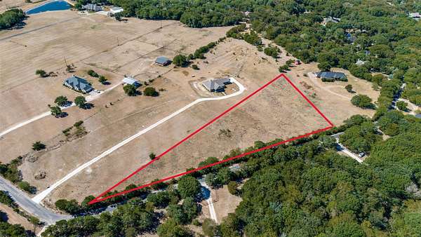 2 Acres of Residential Land for Sale in Waxahachie, Texas
