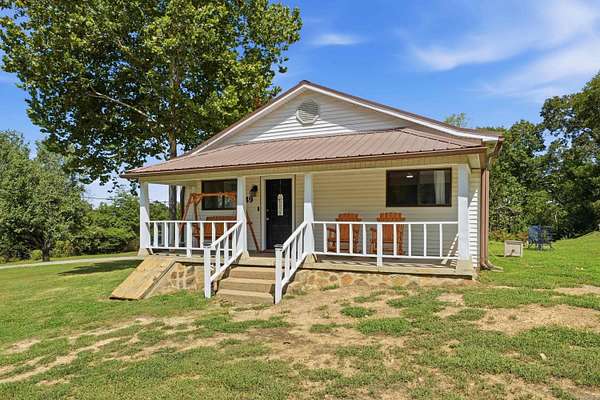 10 Acres of Land with Home for Sale in Heber Springs, Arkansas