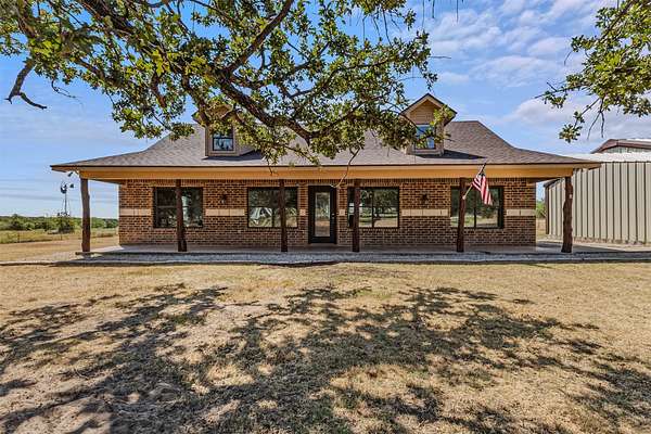 4.34 Acres of Land with Home for Sale in Alvord, Texas