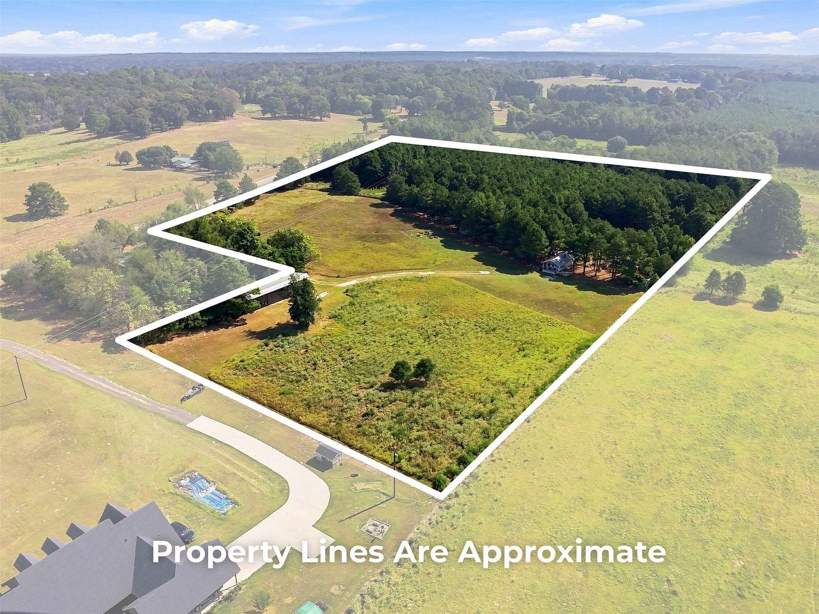11 Acres of Land with Home for Sale in Daingerfield, Texas
