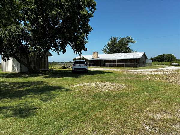 12 Acres of Land with Home for Sale in Decatur, Texas