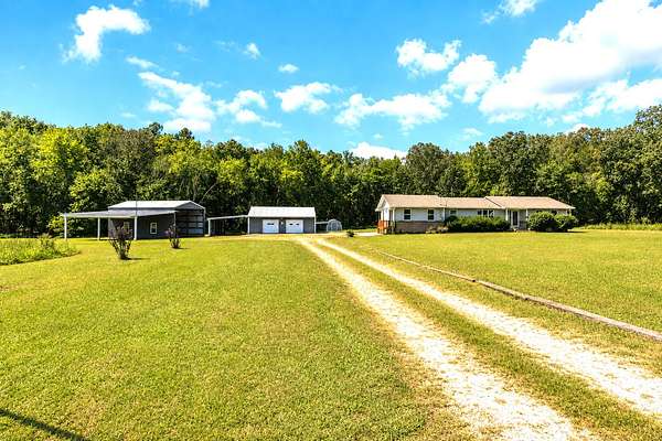 24 Acres of Recreational Land with Home for Sale in Manchester, Tennessee