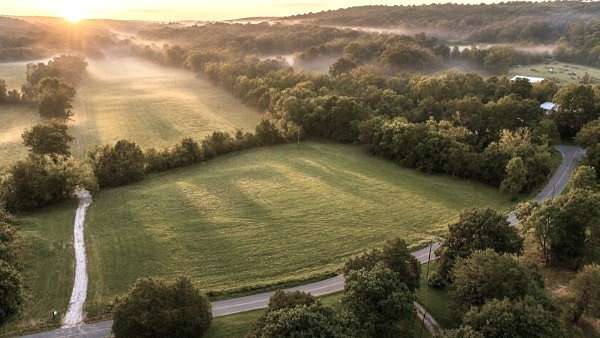 6 Acres of Residential Land for Sale in Dickson, Tennessee