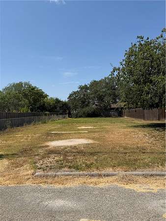 0.17 Acres of Residential Land for Sale in Sinton, Texas