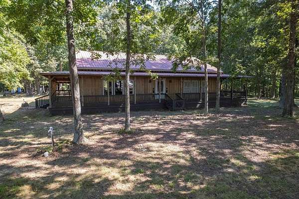 4 Acres of Land with Home for Sale in White Plains, Kentucky