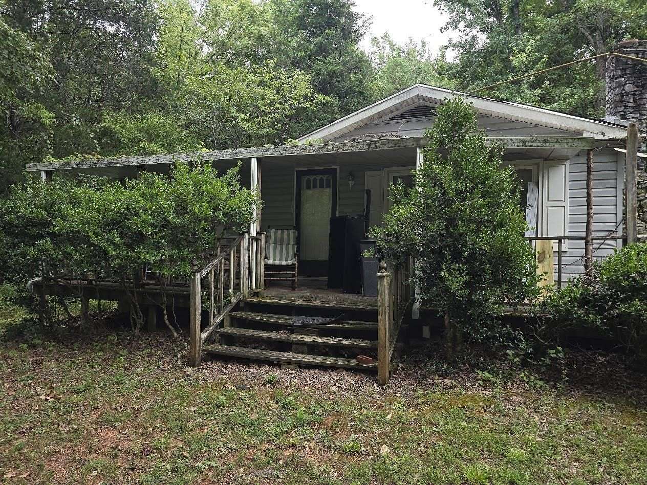 3.55 Acres of Land with Home for Sale in Gaffney, South Carolina