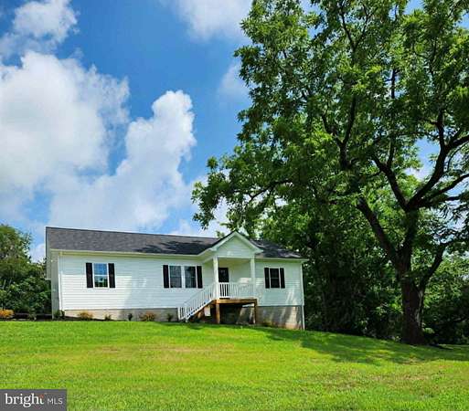 2.43 Acres of Land with Home for Lease in Rixeyville, Virginia