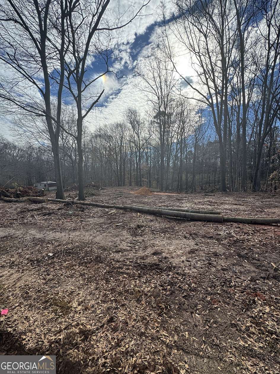 1.5 Acres of Residential Land for Sale in Bowman, Georgia