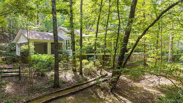 4 Acres of Land with Home for Sale in Wetumpka, Alabama