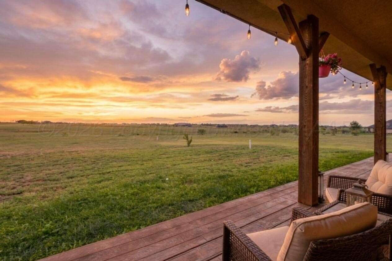 5.8 Acres of Land with Home for Sale in Amarillo, Texas