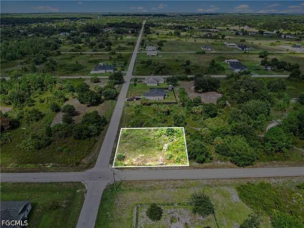 0.25 Acres of Residential Land for Sale in Lehigh Acres, Florida