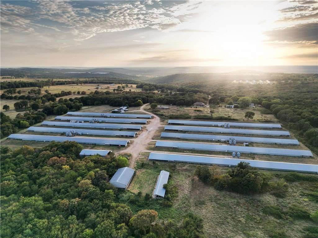49.8 Acres of Agricultural Land with Home for Sale in Lincoln, Arkansas