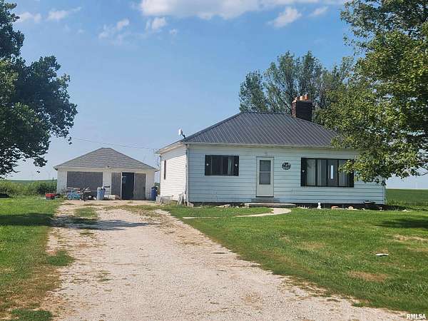 1.5 Acres of Land with Home for Sale in Wyoming, Illinois