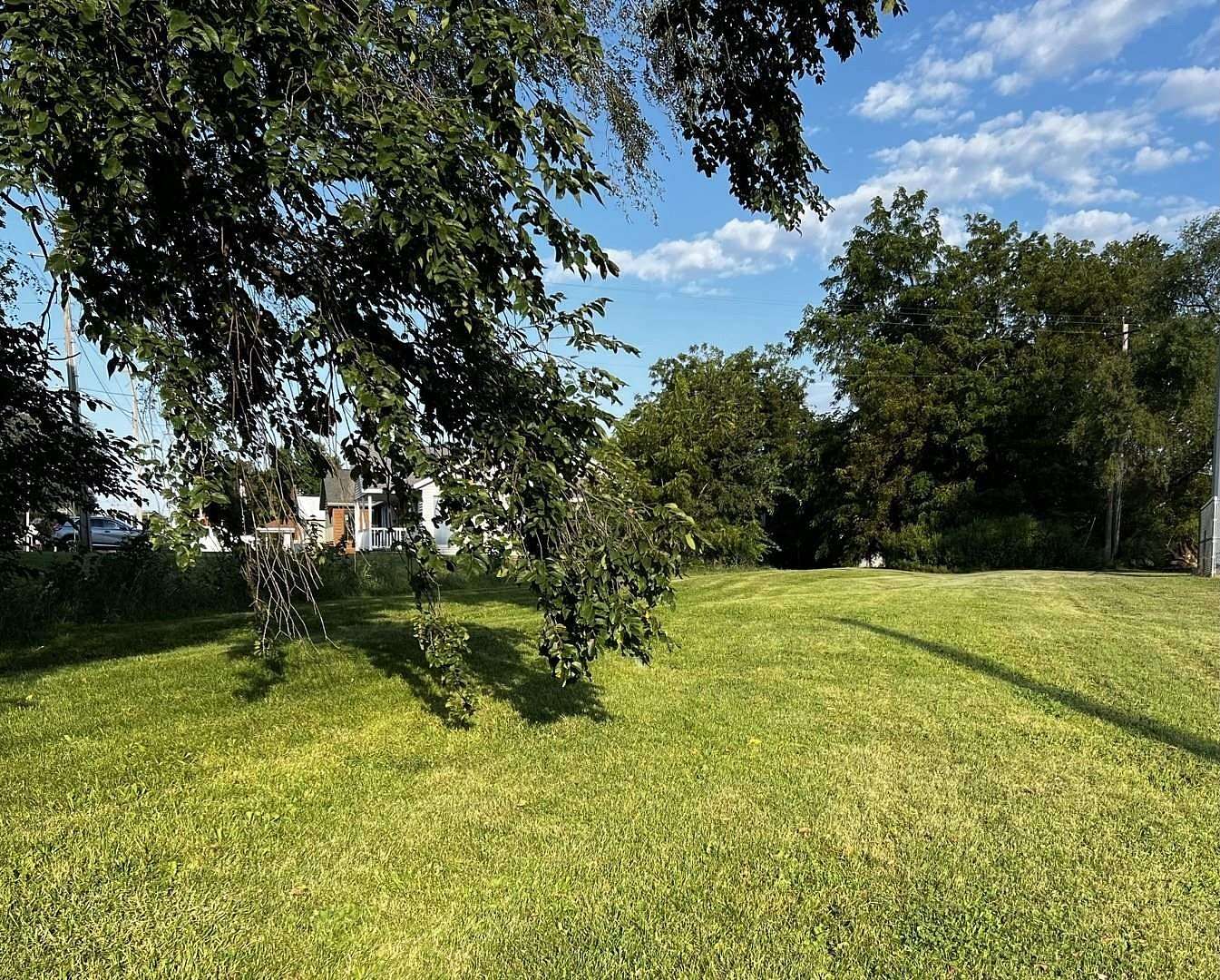 0.7 Acres of Land for Sale in Cambridge, Illinois