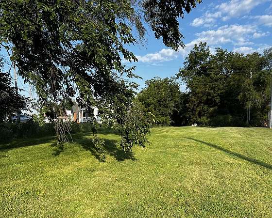0.7 Acres of Residential Land for Sale in Cambridge, Illinois