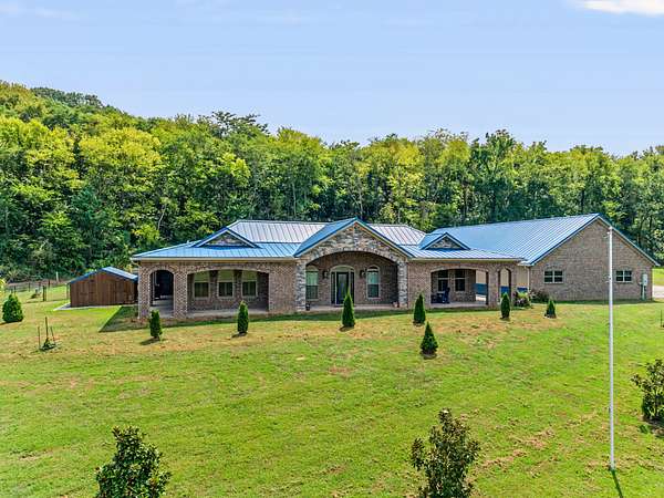 36 Acres of Land with Home for Sale in Lewisburg, Tennessee
