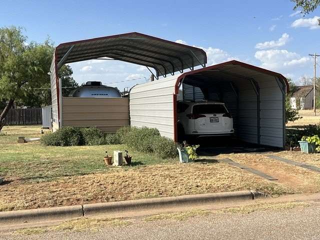 0.34 Acres of Residential Land for Sale in Rotan, Texas