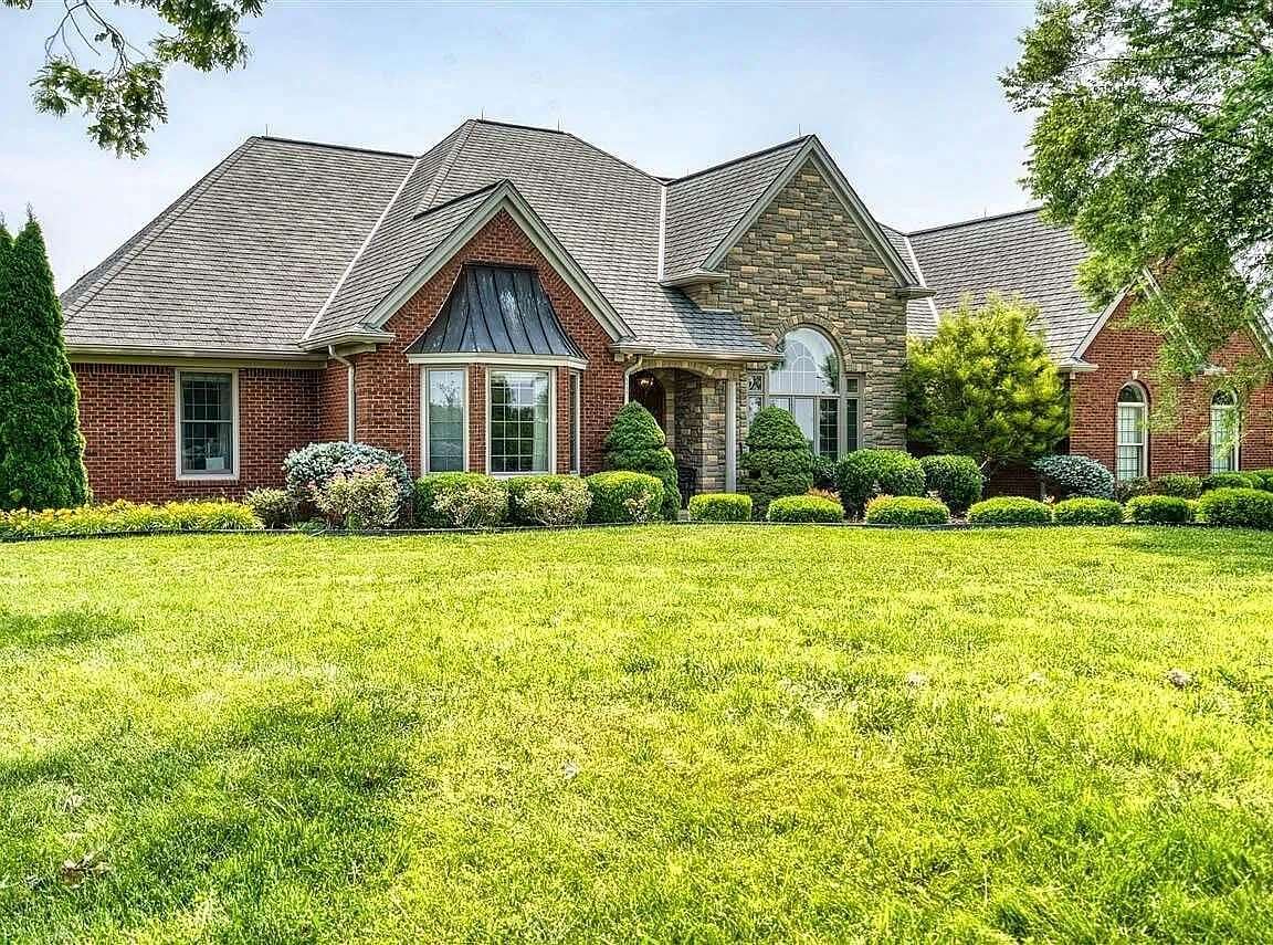 8 Acres of Land with Home for Sale in Dunmor, Kentucky