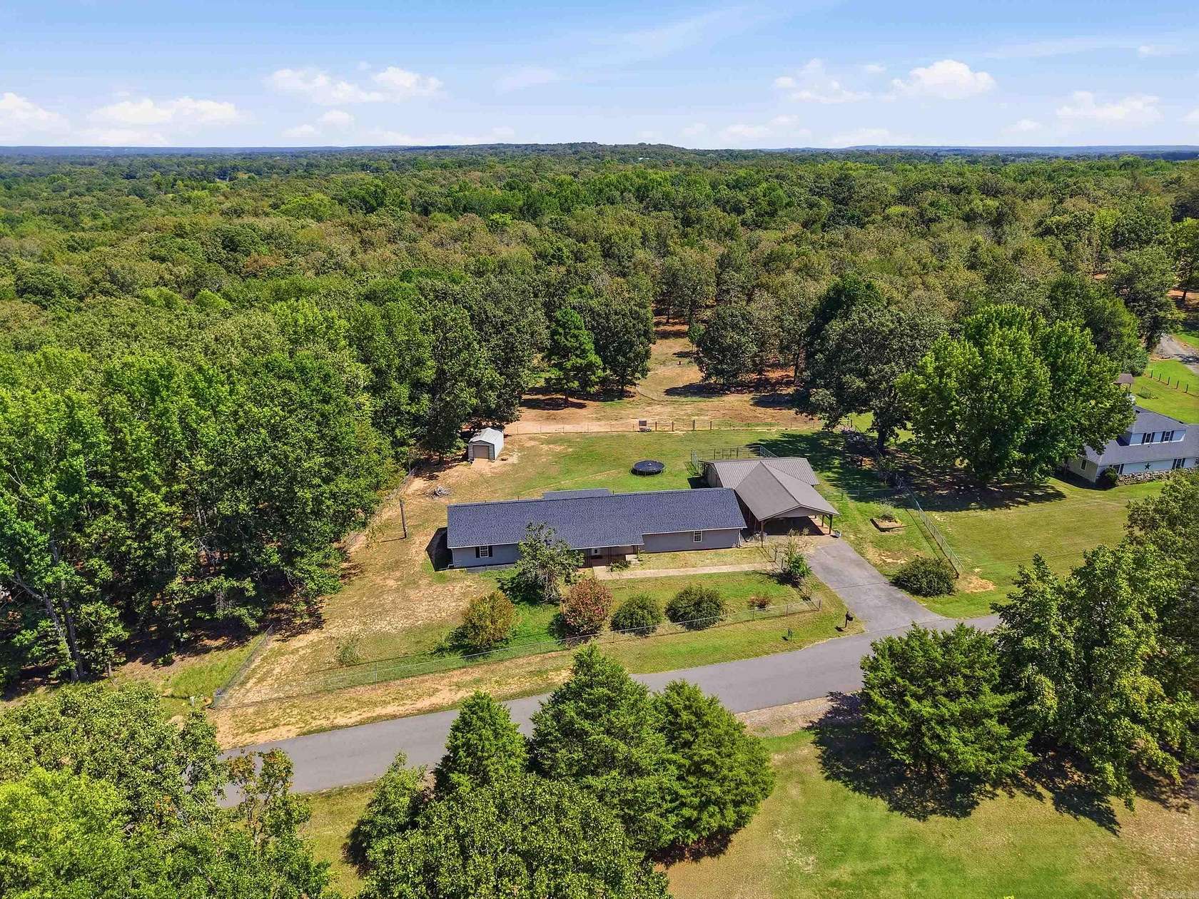 3 Acres of Land with Home for Sale in Greenbrier, Arkansas