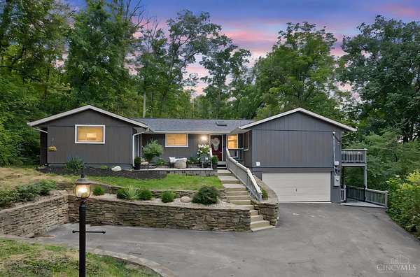 2.2 Acres of Land with Home for Sale in Indian Hill, Ohio