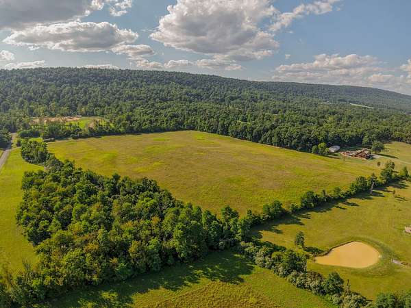 124 Acres of Land for Sale in Winchester, Virginia