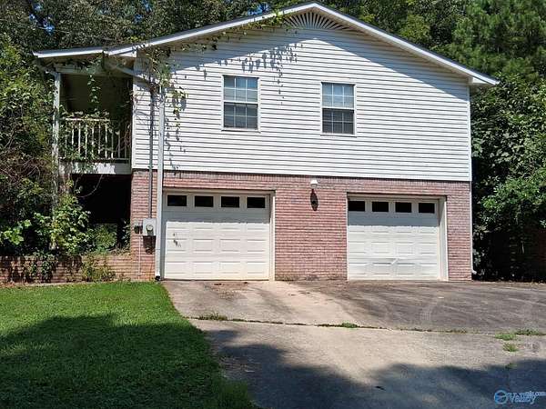 7 Acres of Land with Home for Sale in Springville, Alabama