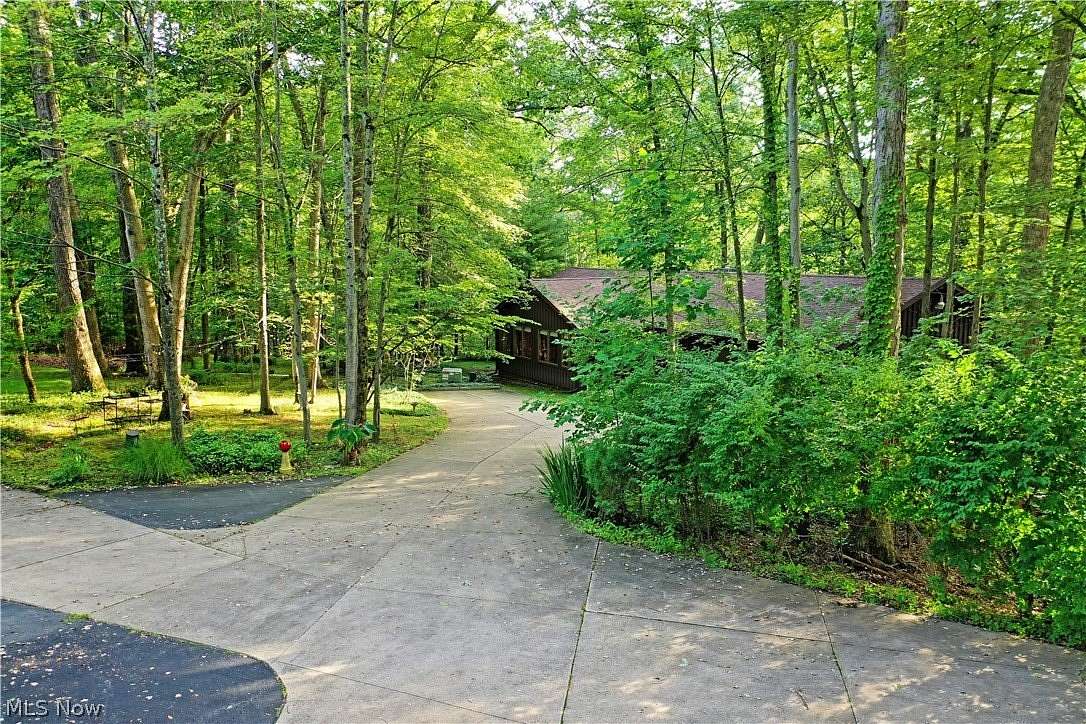 13 Acres of Land with Home for Sale in Ravenna, Ohio